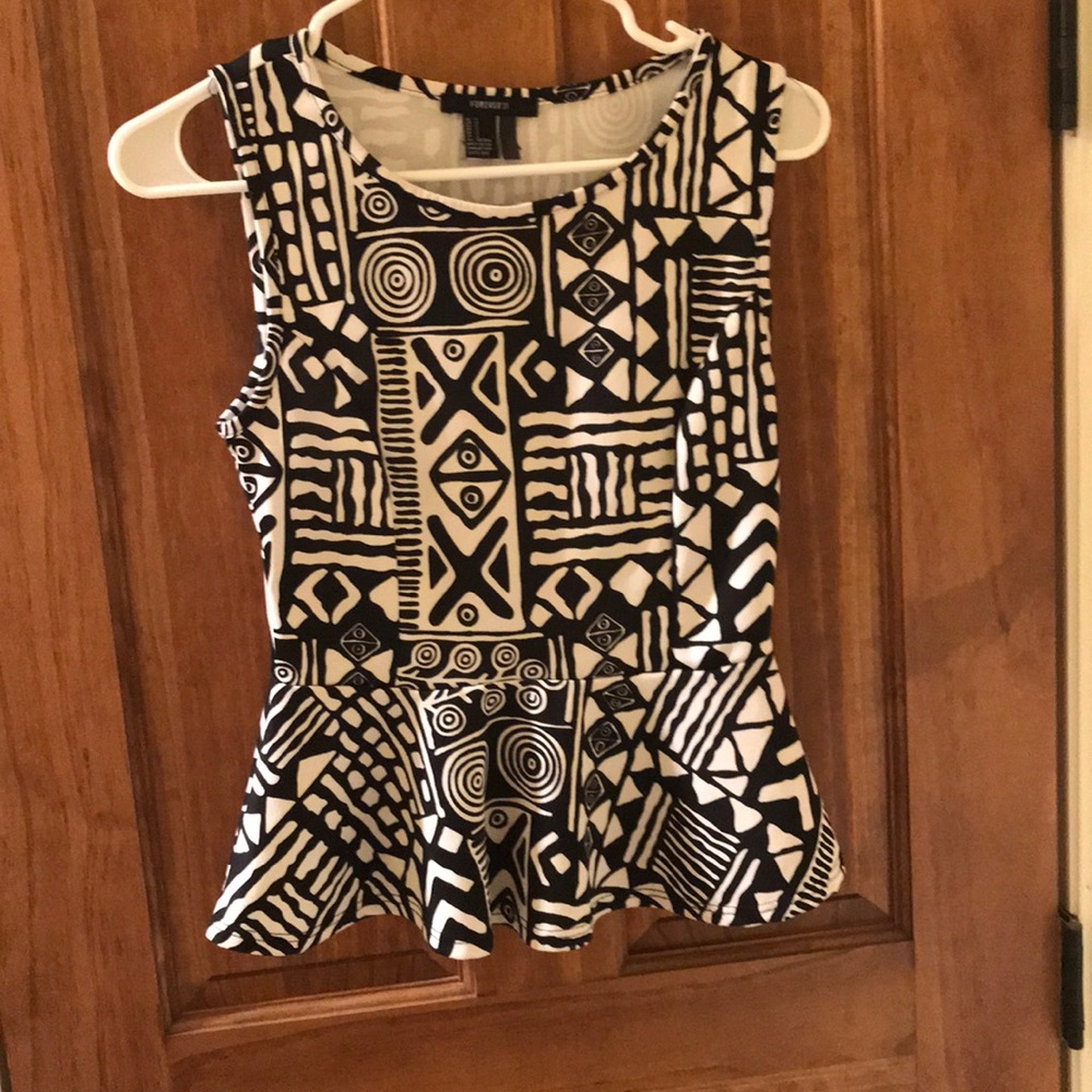 Black and white tank from forever 21